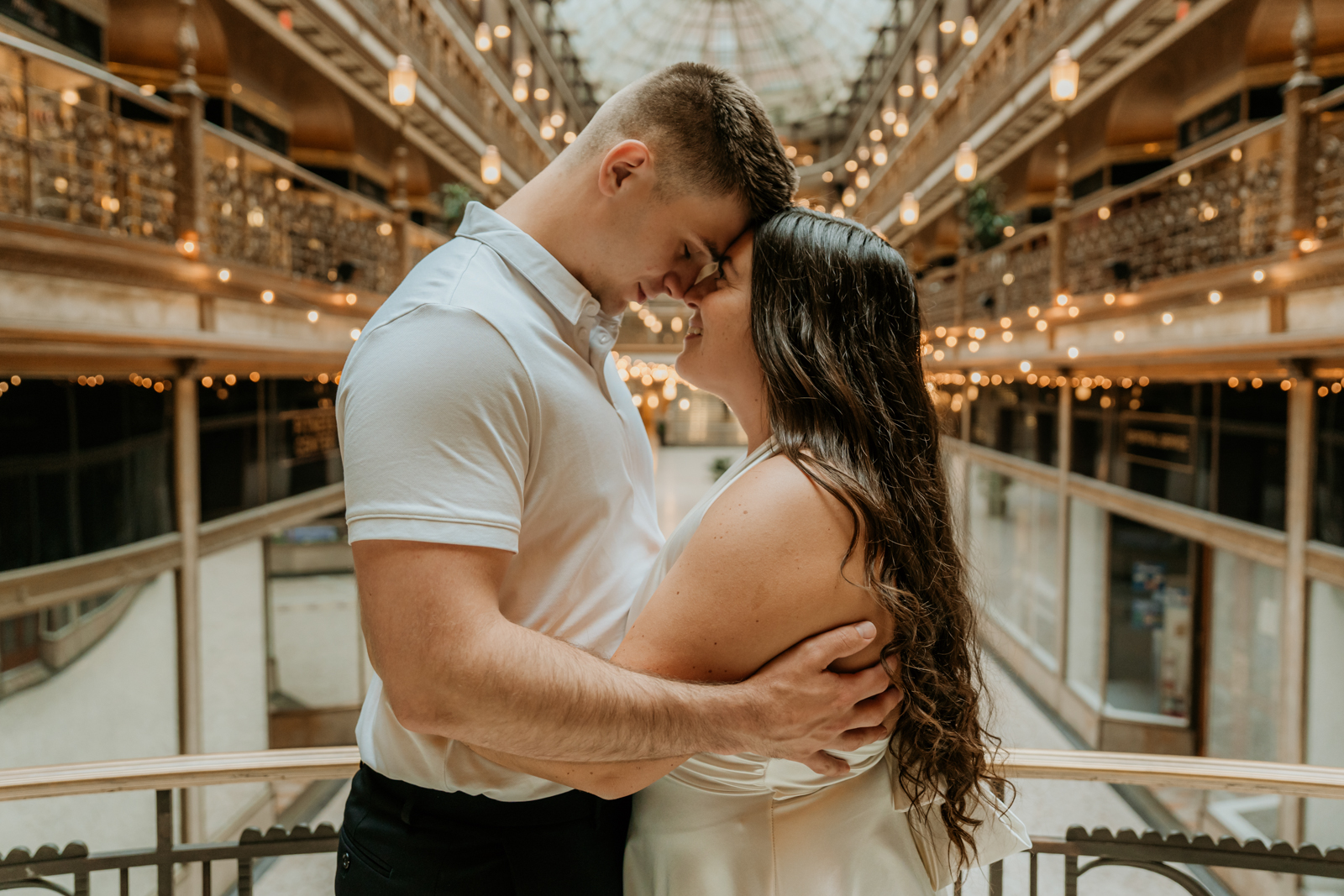 Alyssa & Nate’s Sweet & Stylish Cleveland Arcade Engagement