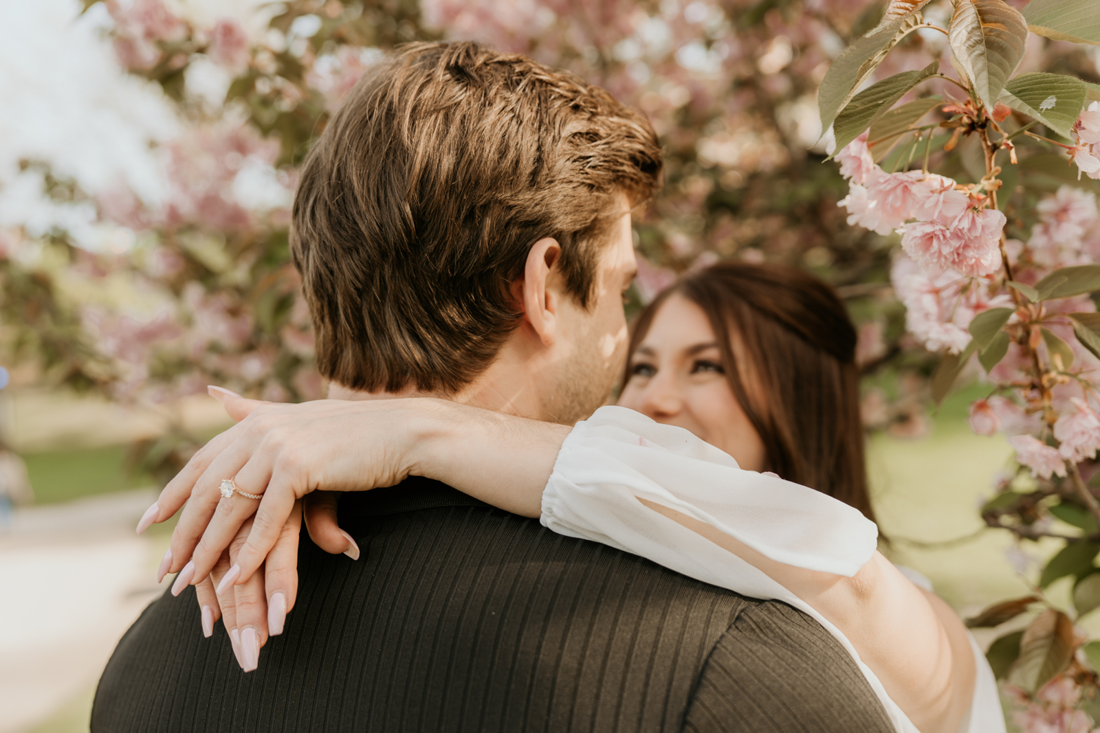 Colt & Jacqui’s Dreamy Golden Hour Engagement Session