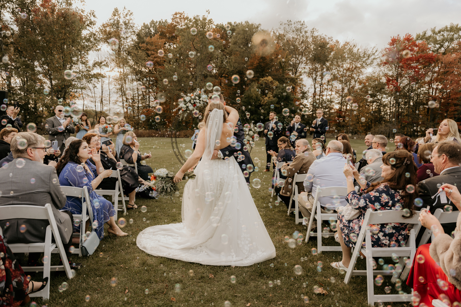 A Timeless Love Story: Jamie & Daniel’s Wedding Sneak Peek