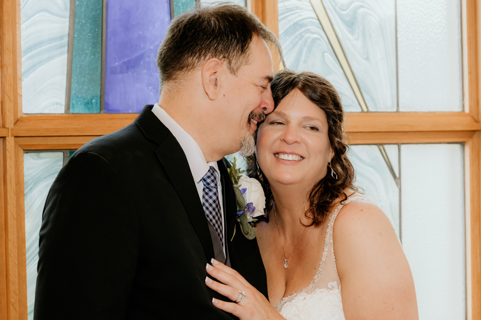 A Beautiful Beginning: Julie & Bruce’s Romantic Wedding Sneak Peeks Have Arrived!